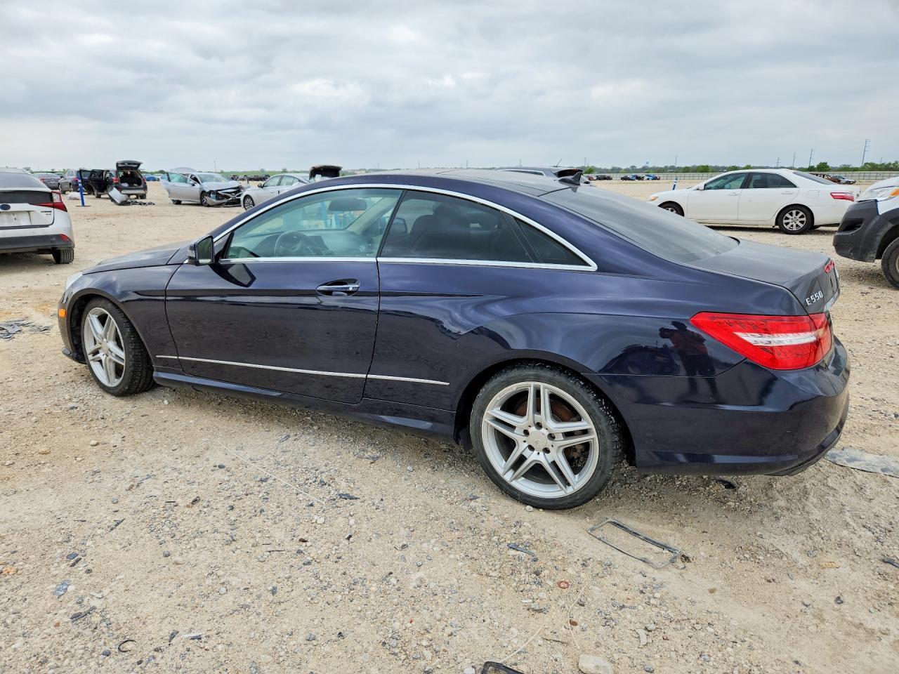 2011 MERCEDES-BENZ E-Class