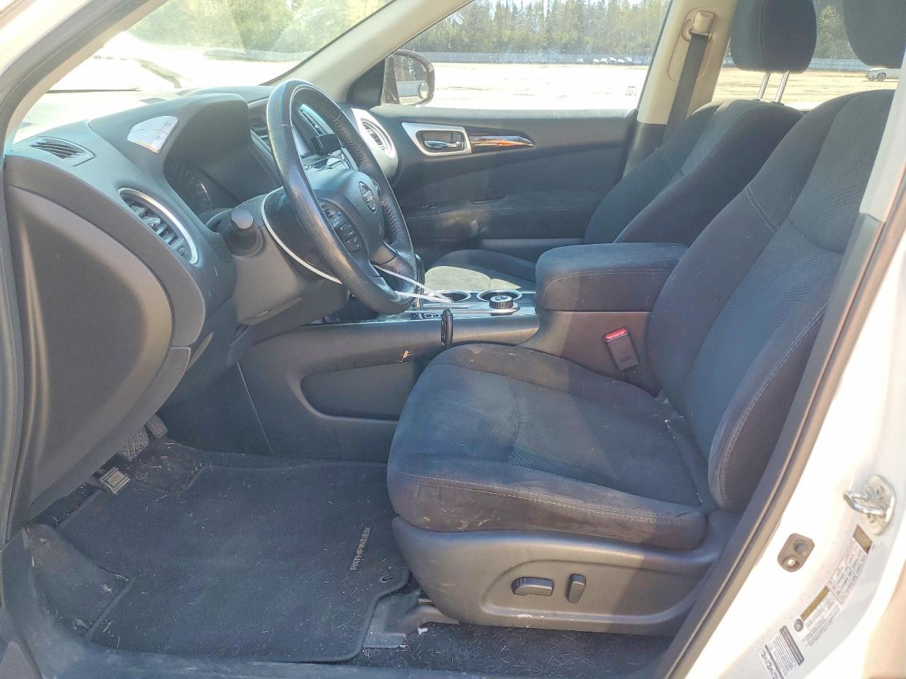 2015 NISSAN PATHFINDER