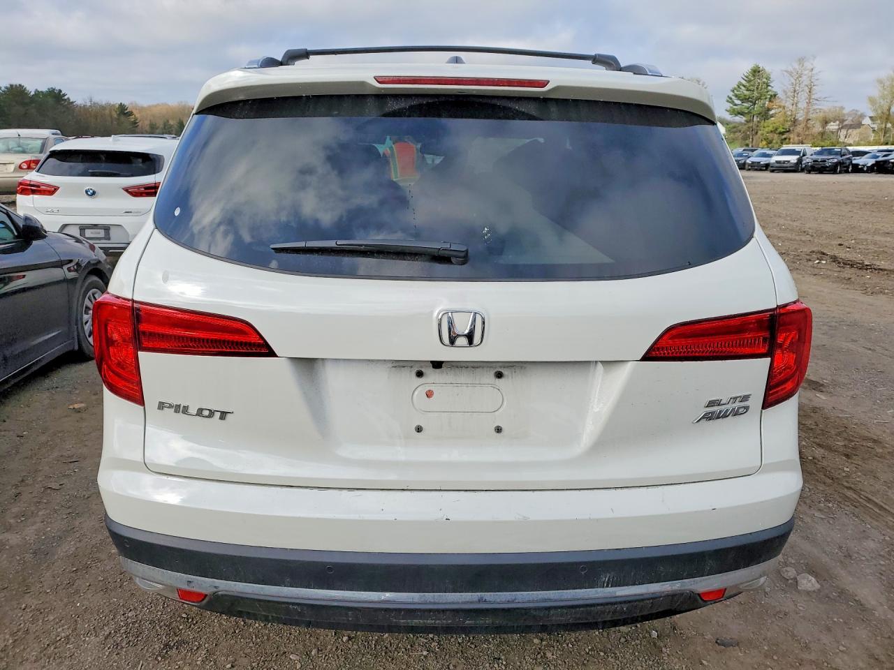 2018 HONDA PILOT