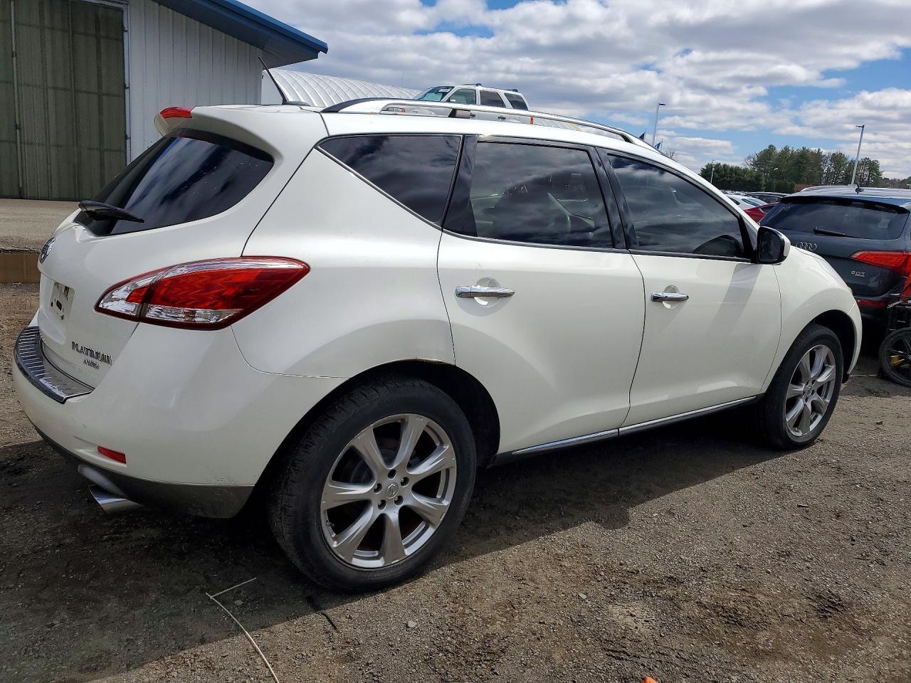 2012 NISSAN MURANO