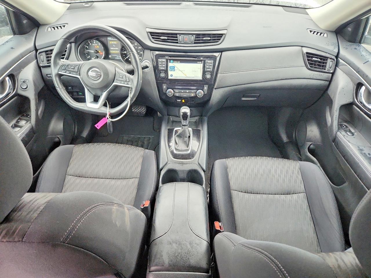 2017 NISSAN ROGUE