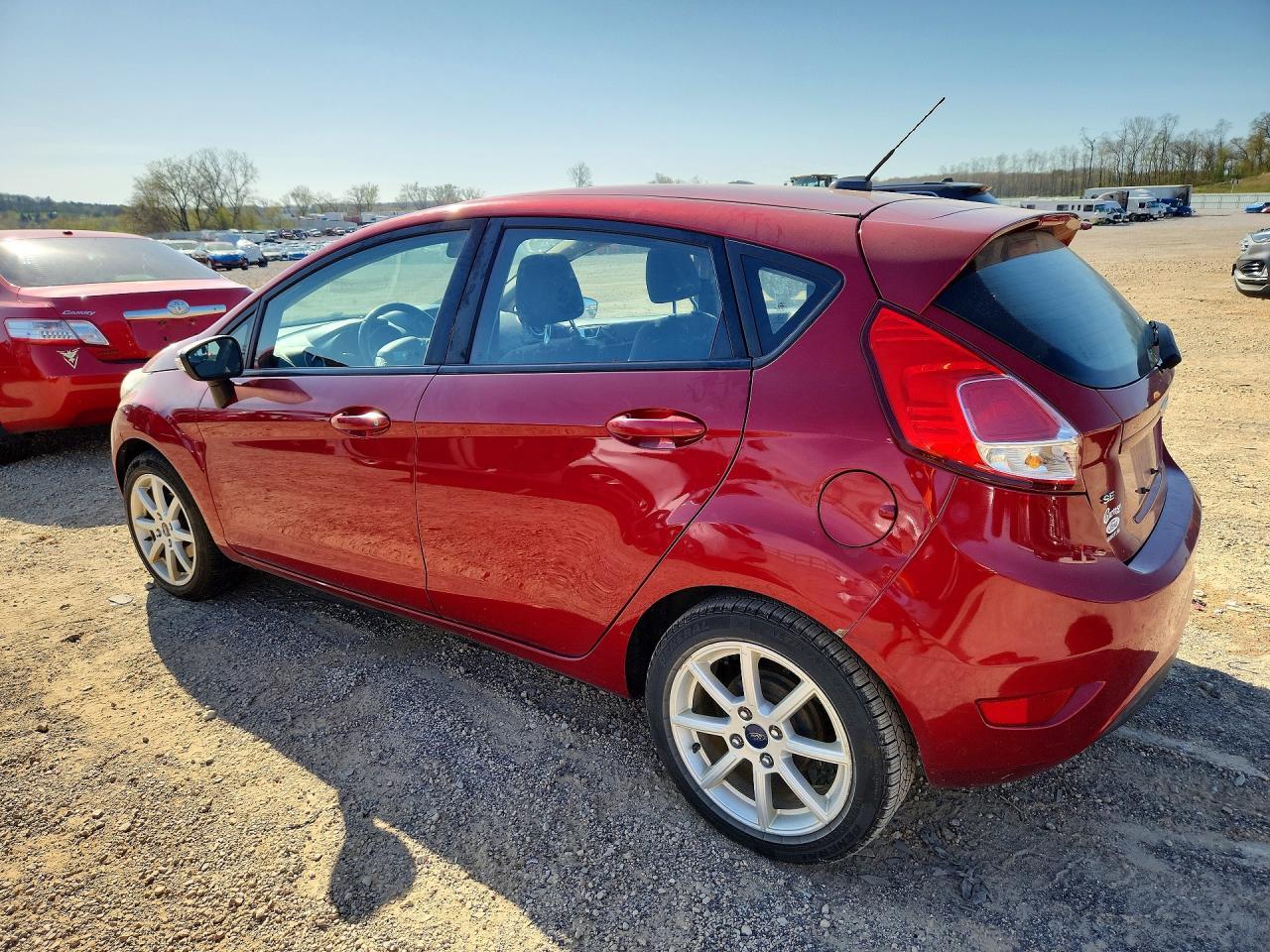 2016 FORD Fiesta