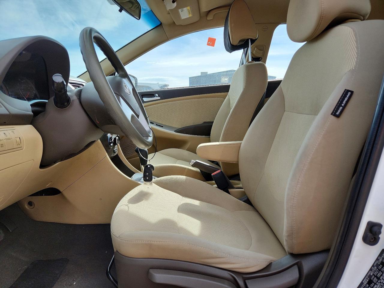 2014 HYUNDAI ACCENT