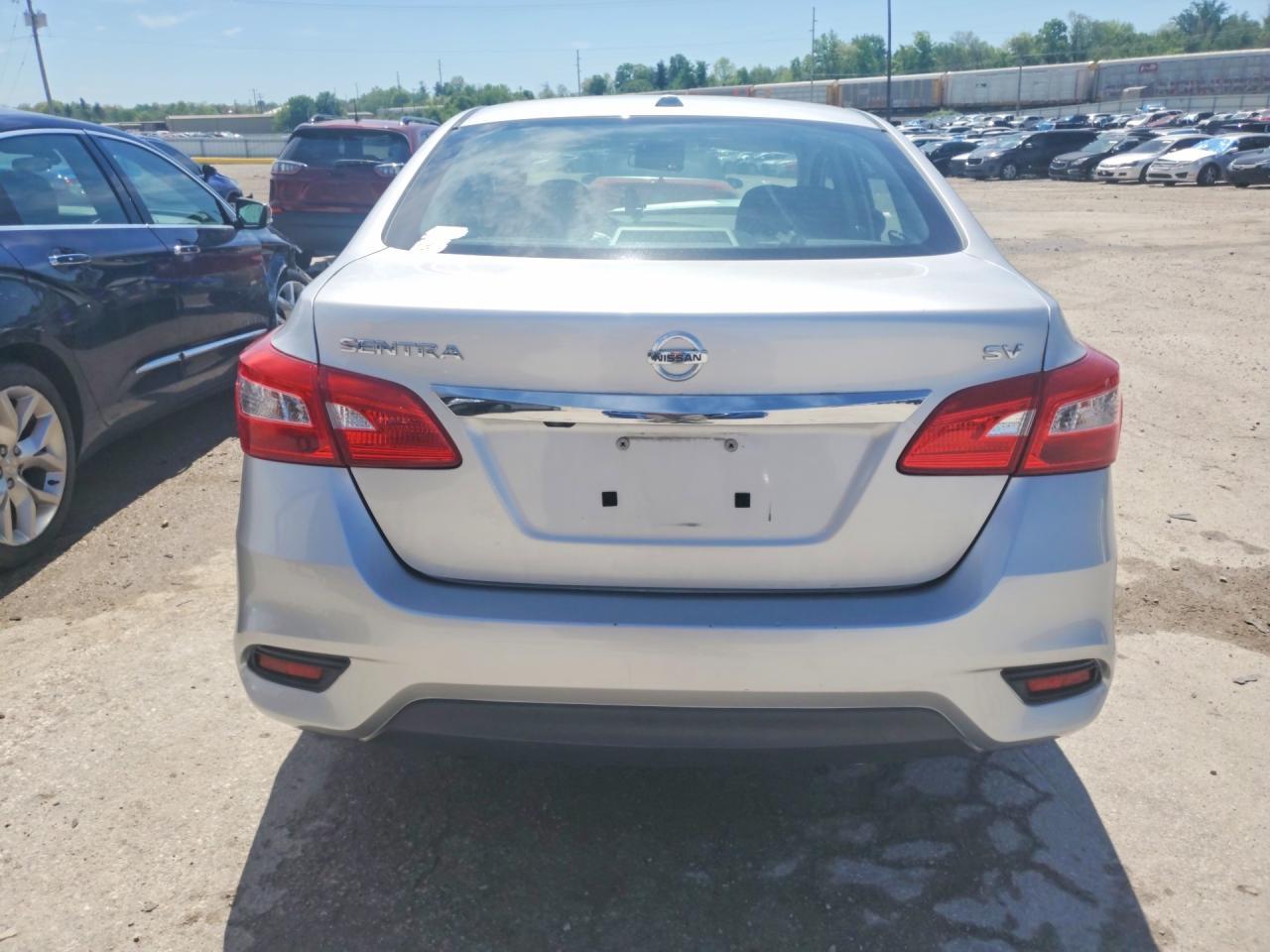 2016 NISSAN SENTRA