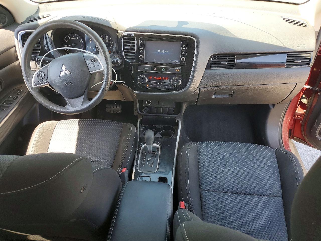 2019 MITSUBISHI outlander