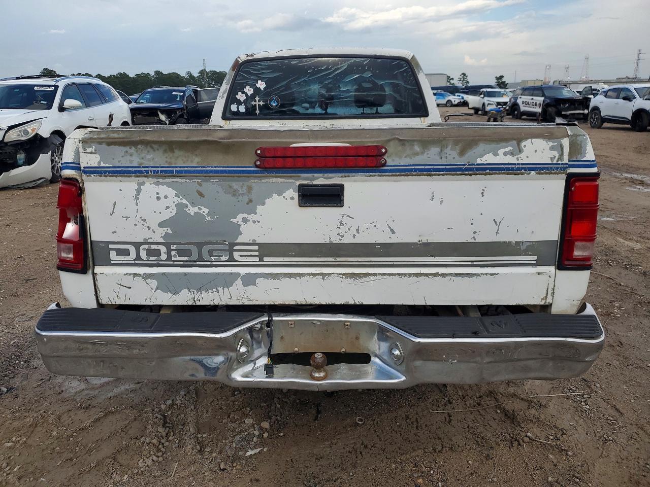 1995 DODGE Dakota