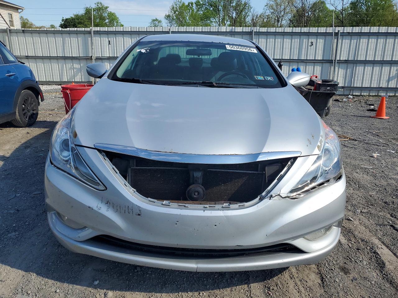 2011 HYUNDAI SONATA