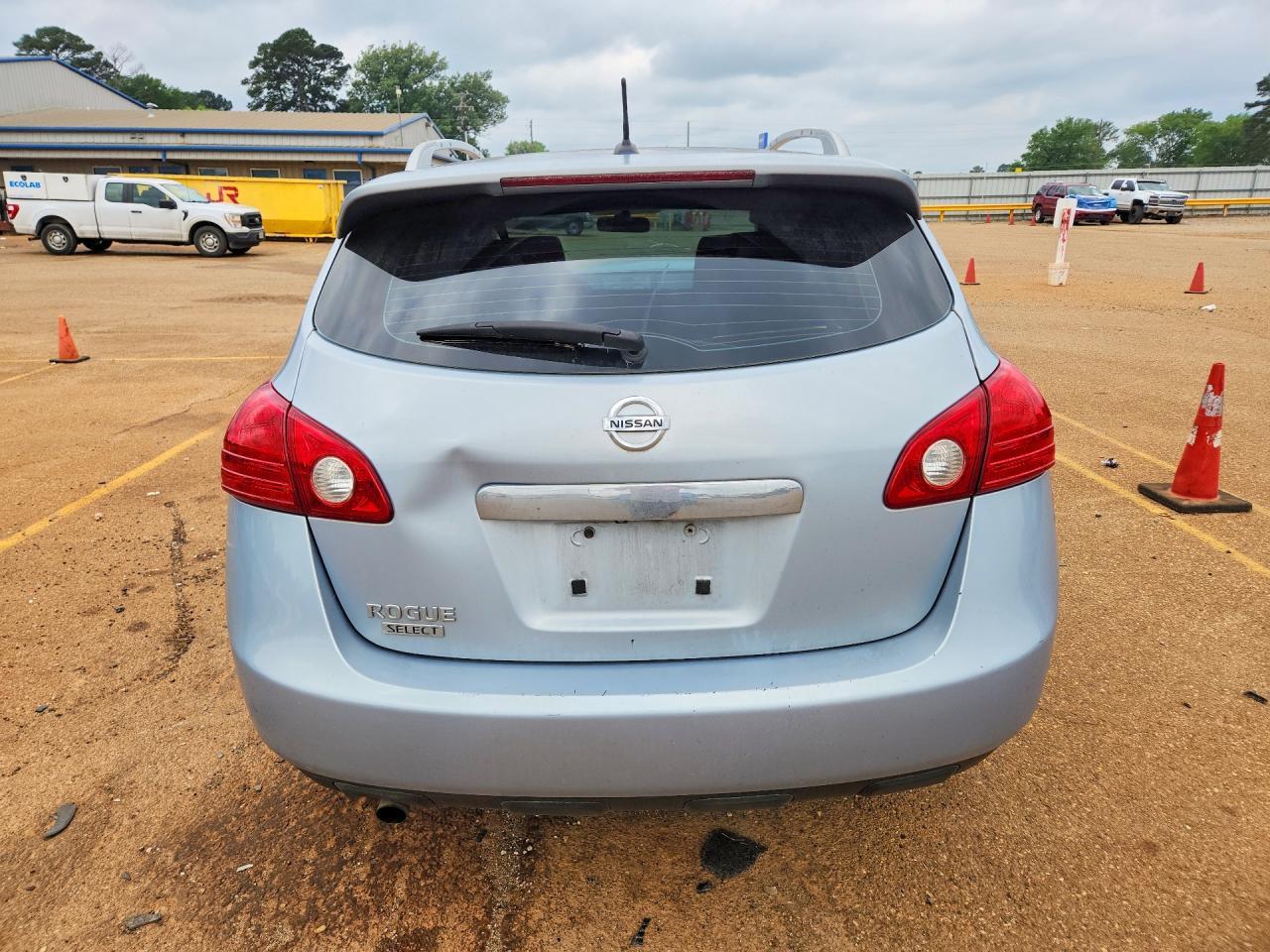 2015 NISSAN ROGUE