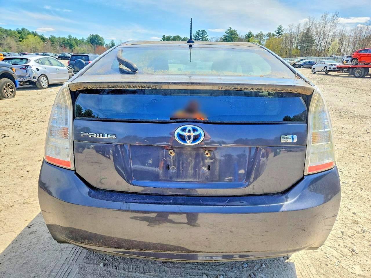 2011 TOYOTA PRIUS