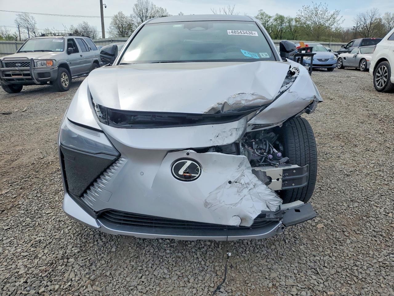 2025 LEXUS Rz 450e