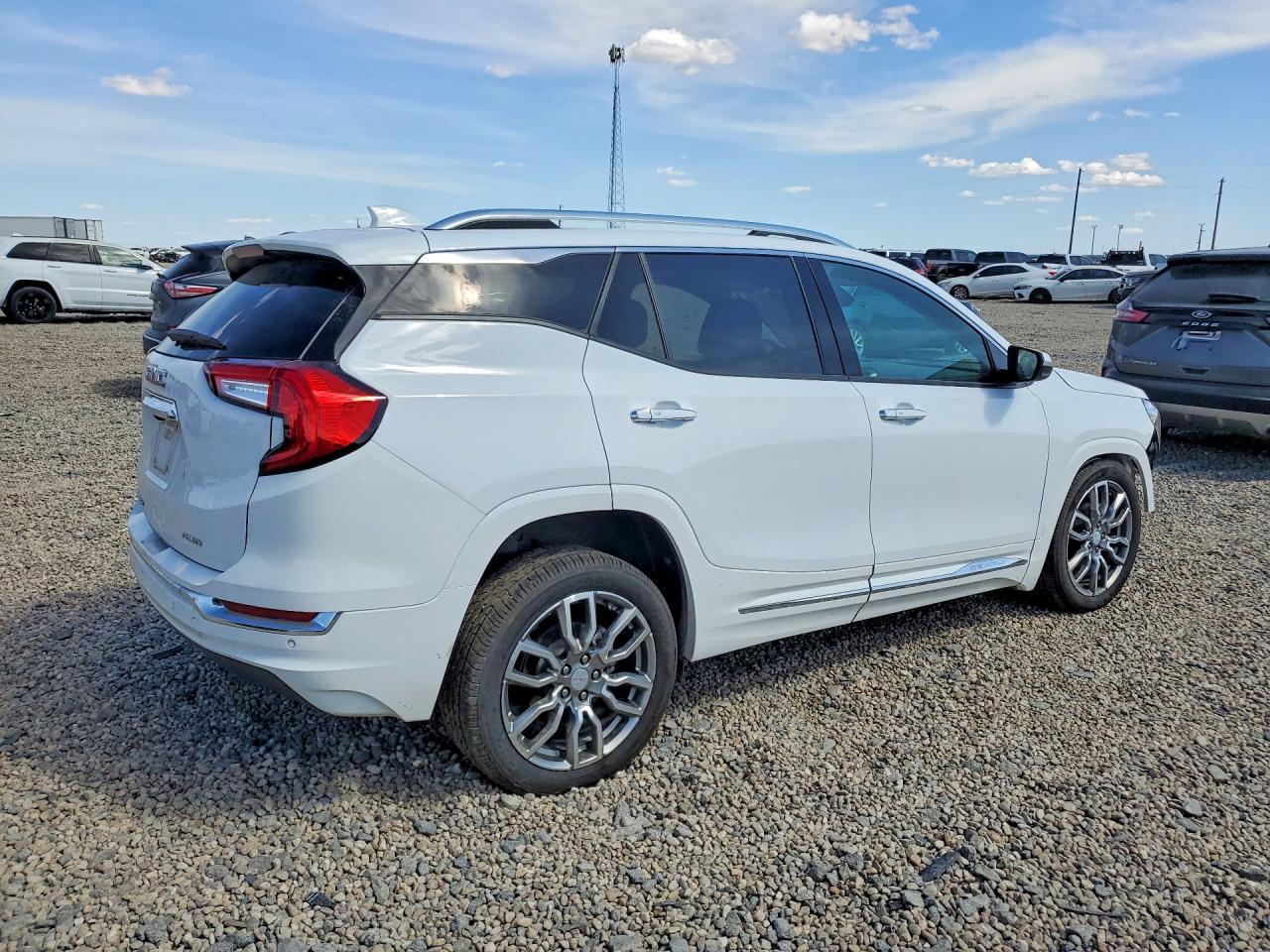 2023 GMC Terrain