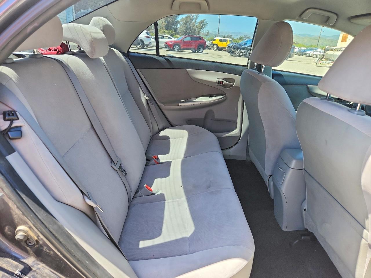 2011 TOYOTA COROLLA