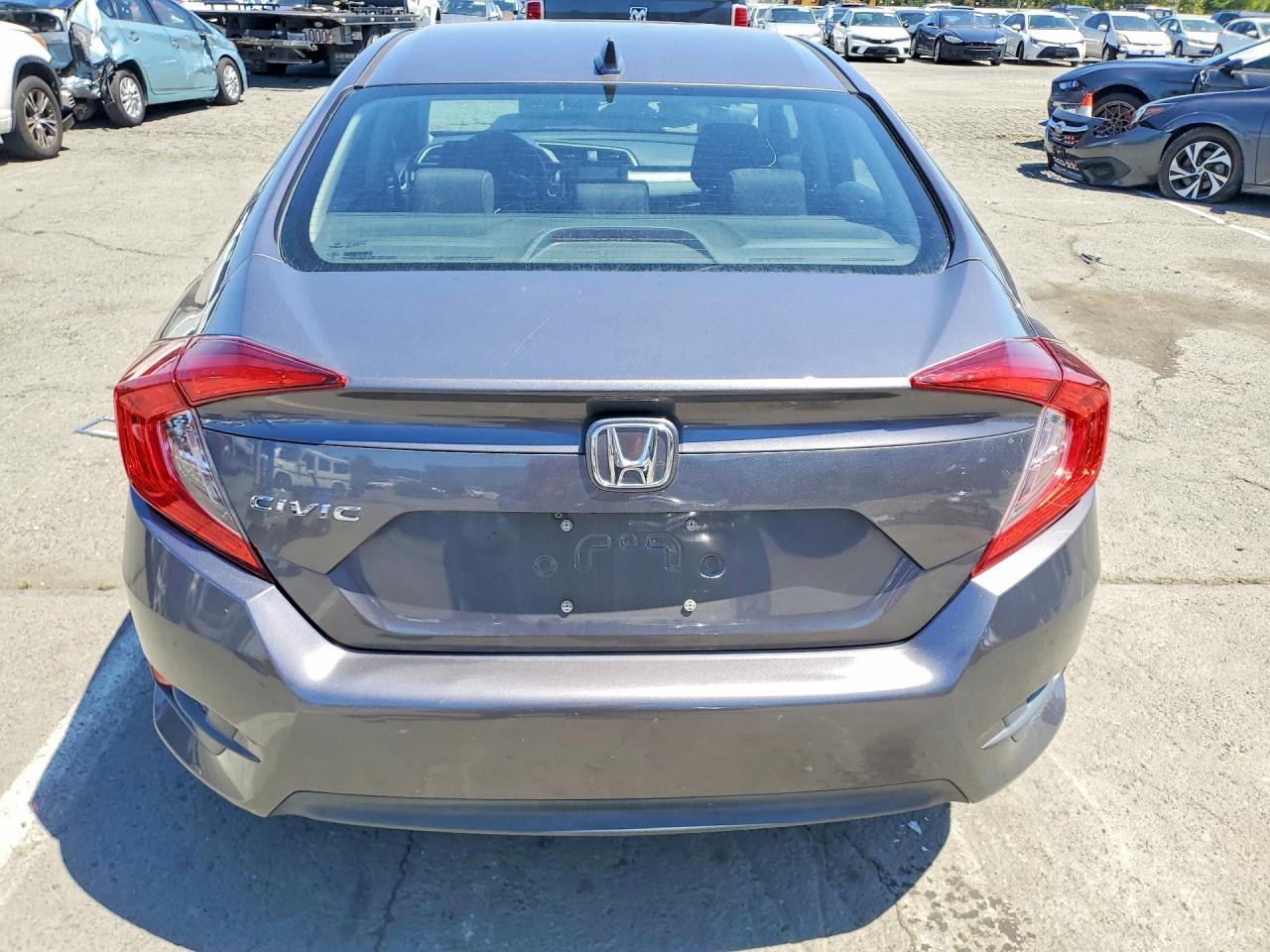 2018 HONDA CIVIC