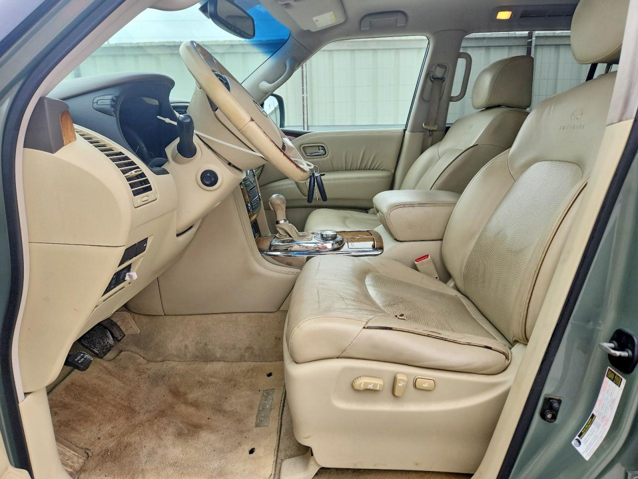 2012 INFINITI QX56