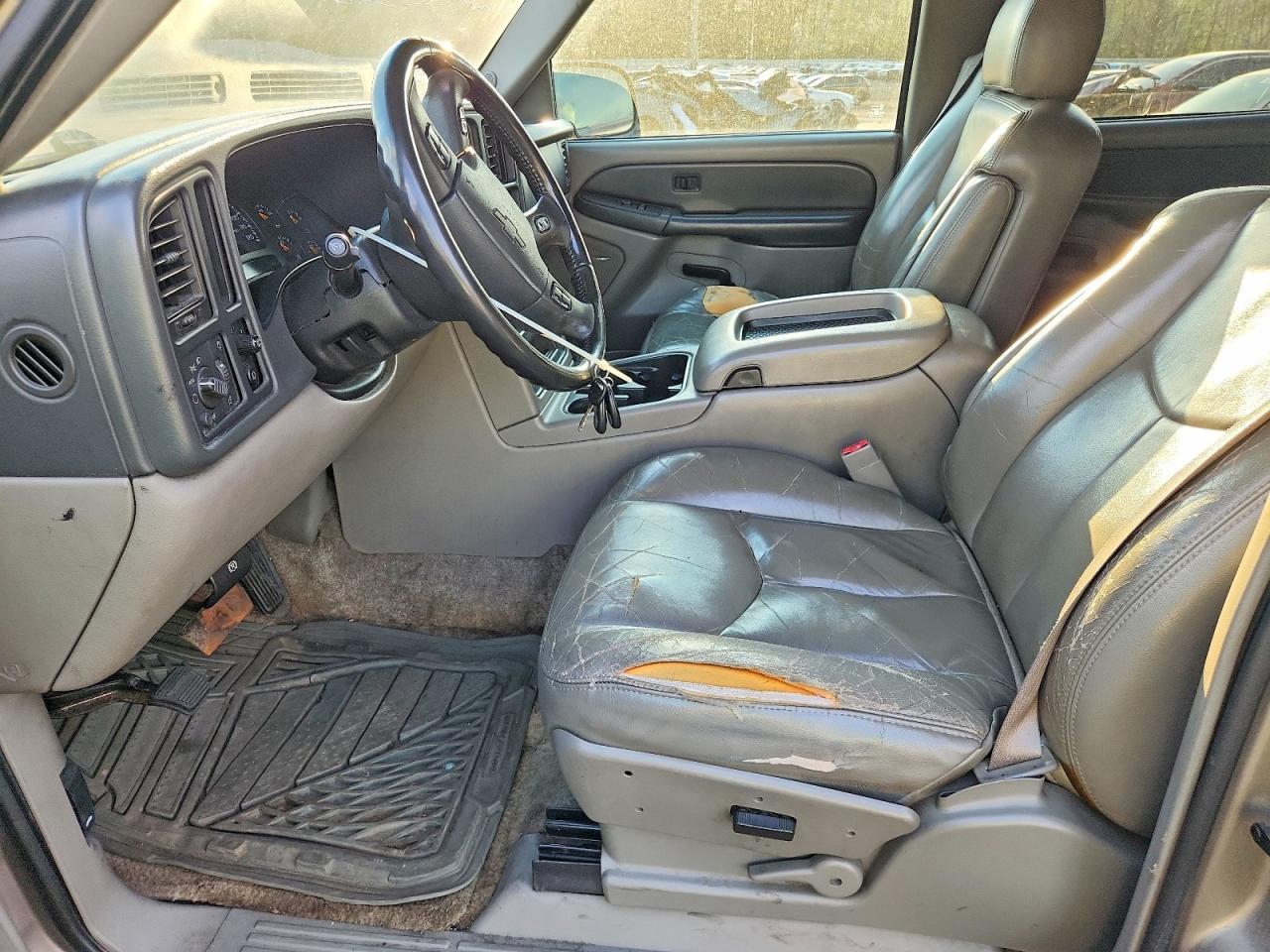 2003 CHEVROLET Tahoe