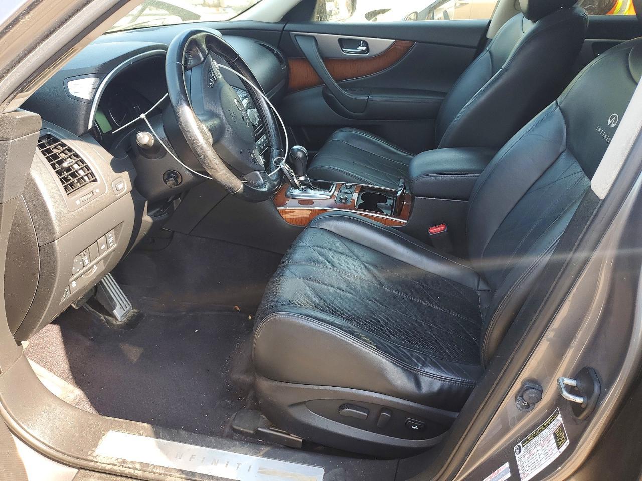 2012 INFINITI FX35