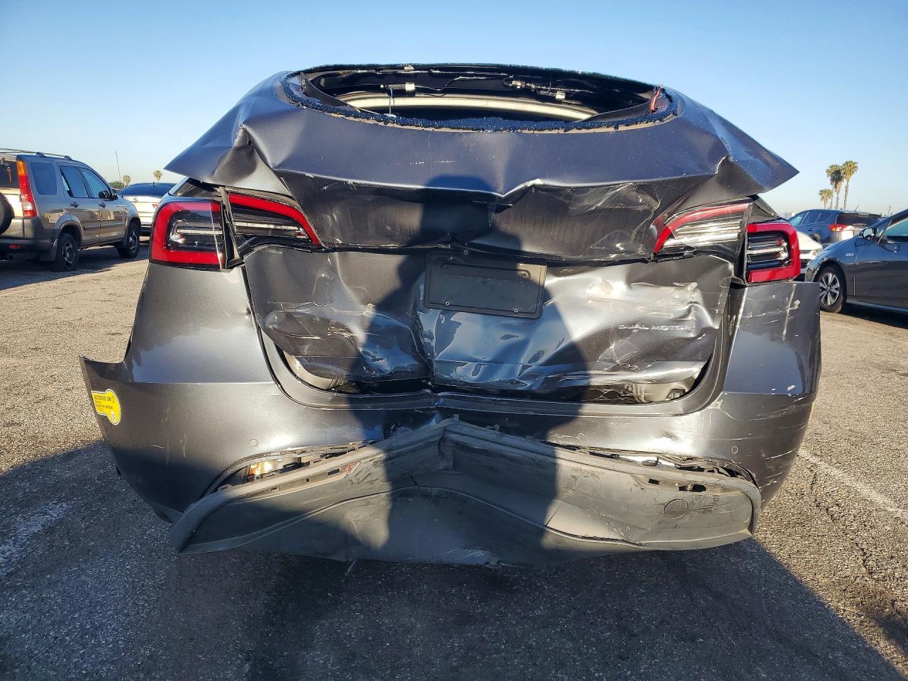 2020 TESLA MODEL Y