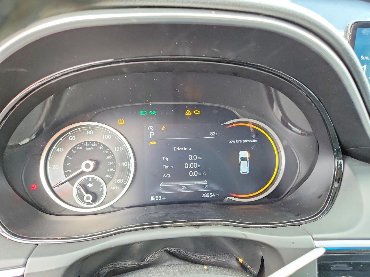 2023 GENESIS GV70