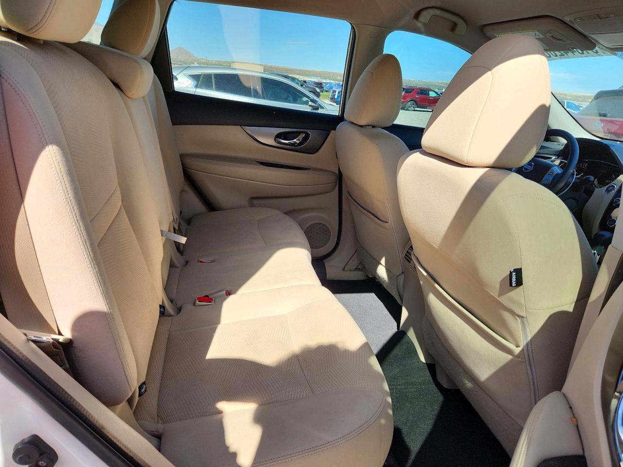 2016 NISSAN ROGUE