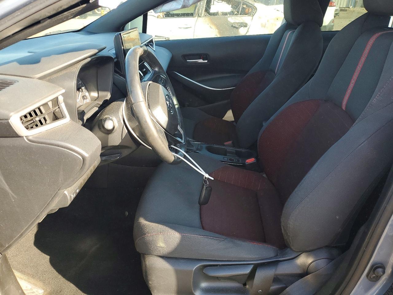 2024 TOYOTA COROLLA