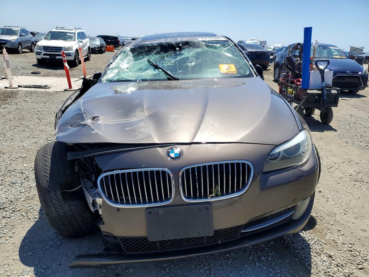 2011 BMW 5 series