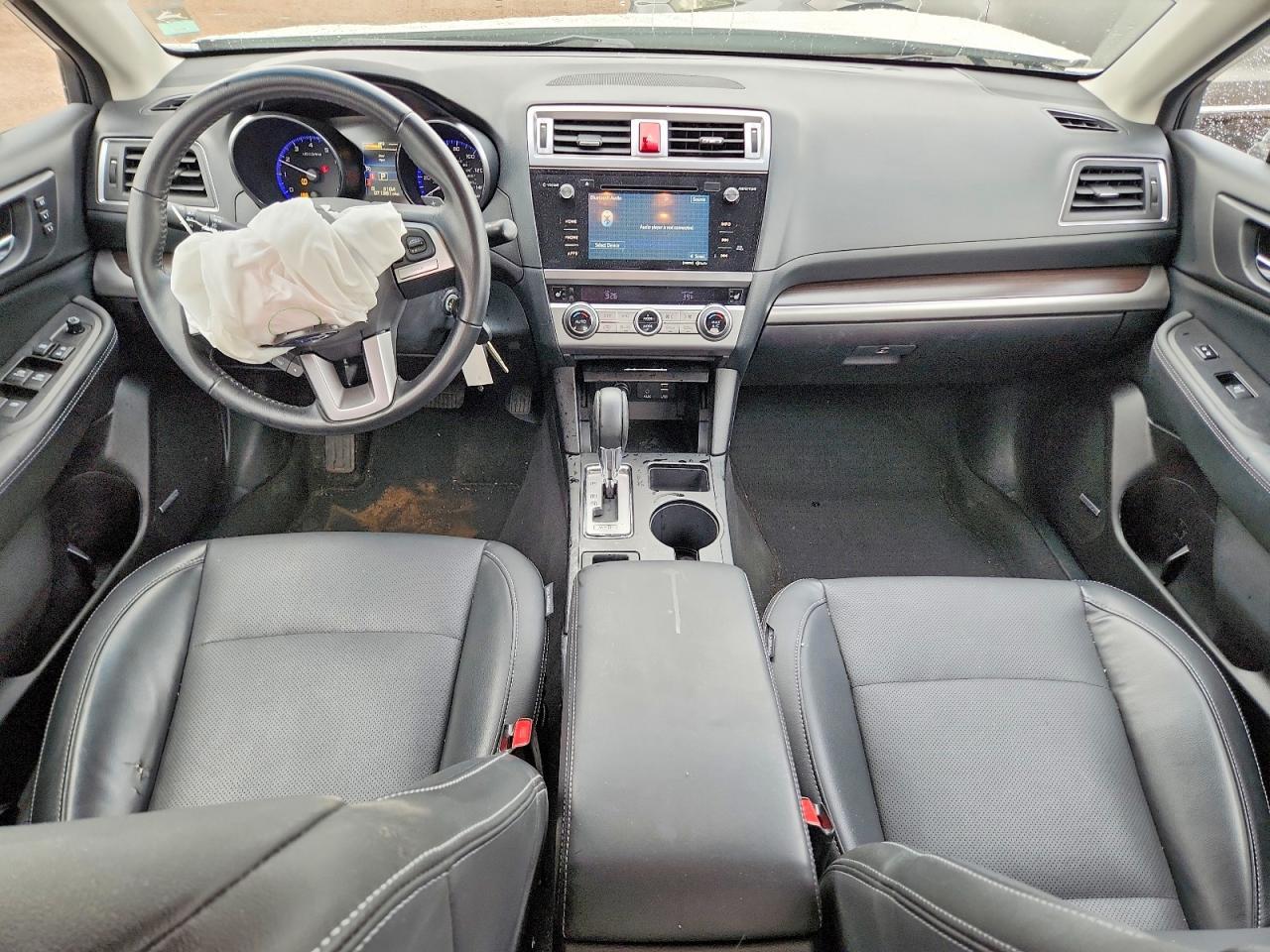 2016 SUBARU Legacy