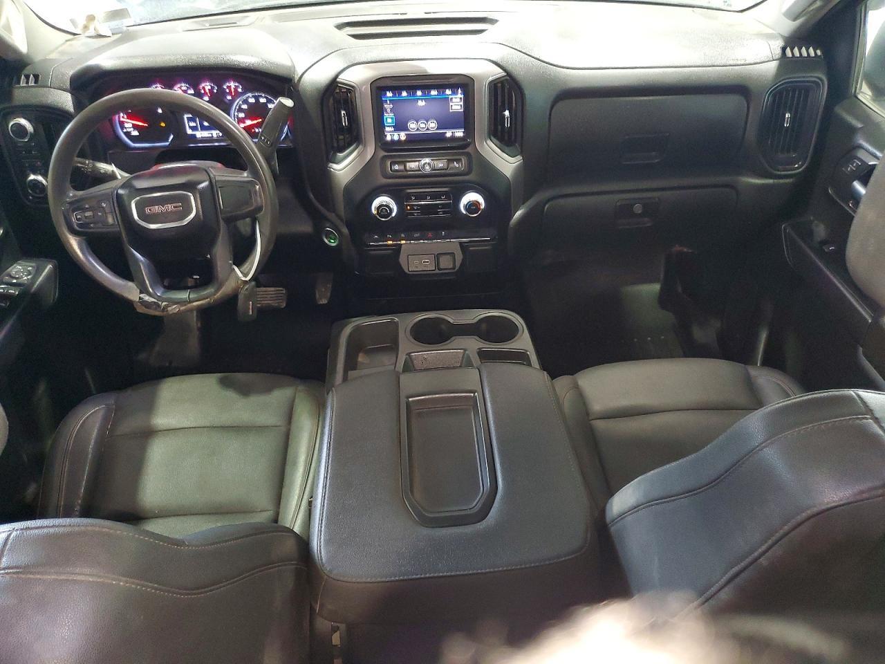 2023 GMC Sierra