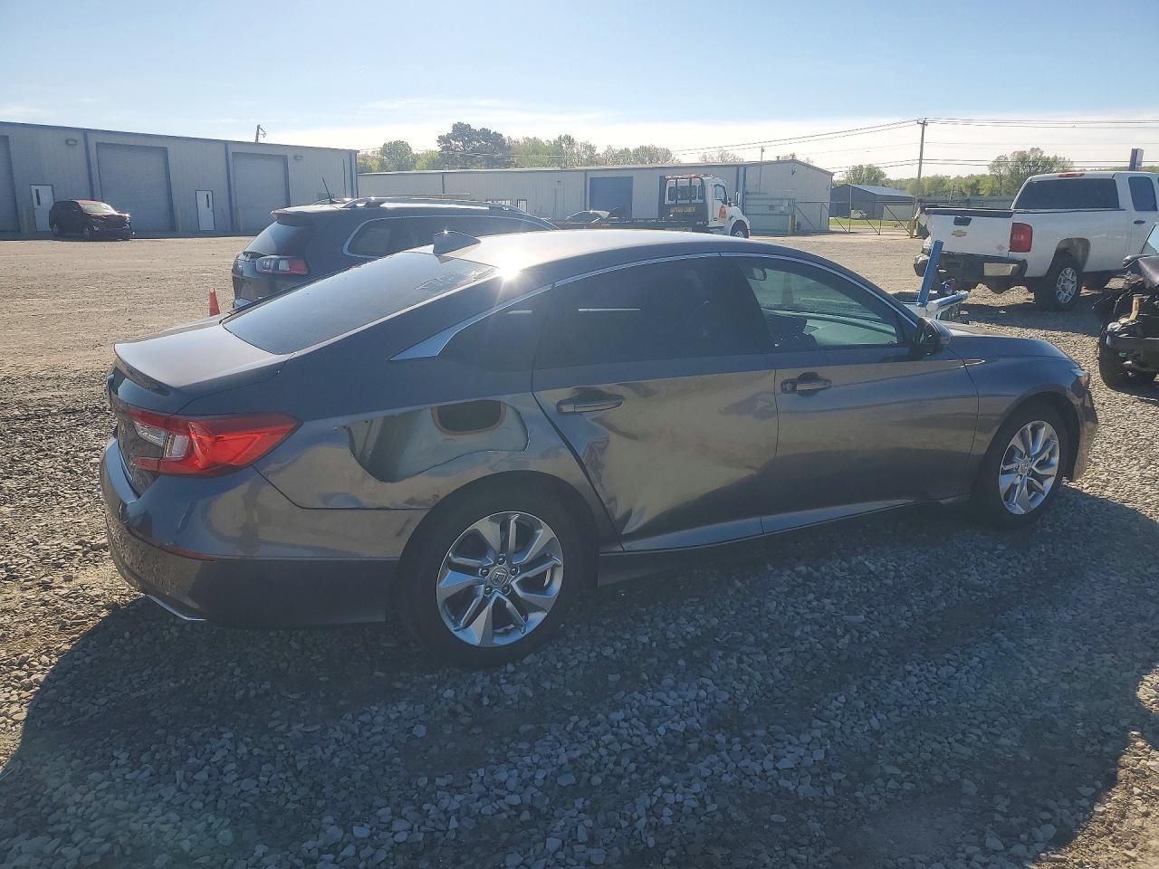 2019 HONDA ACCORD