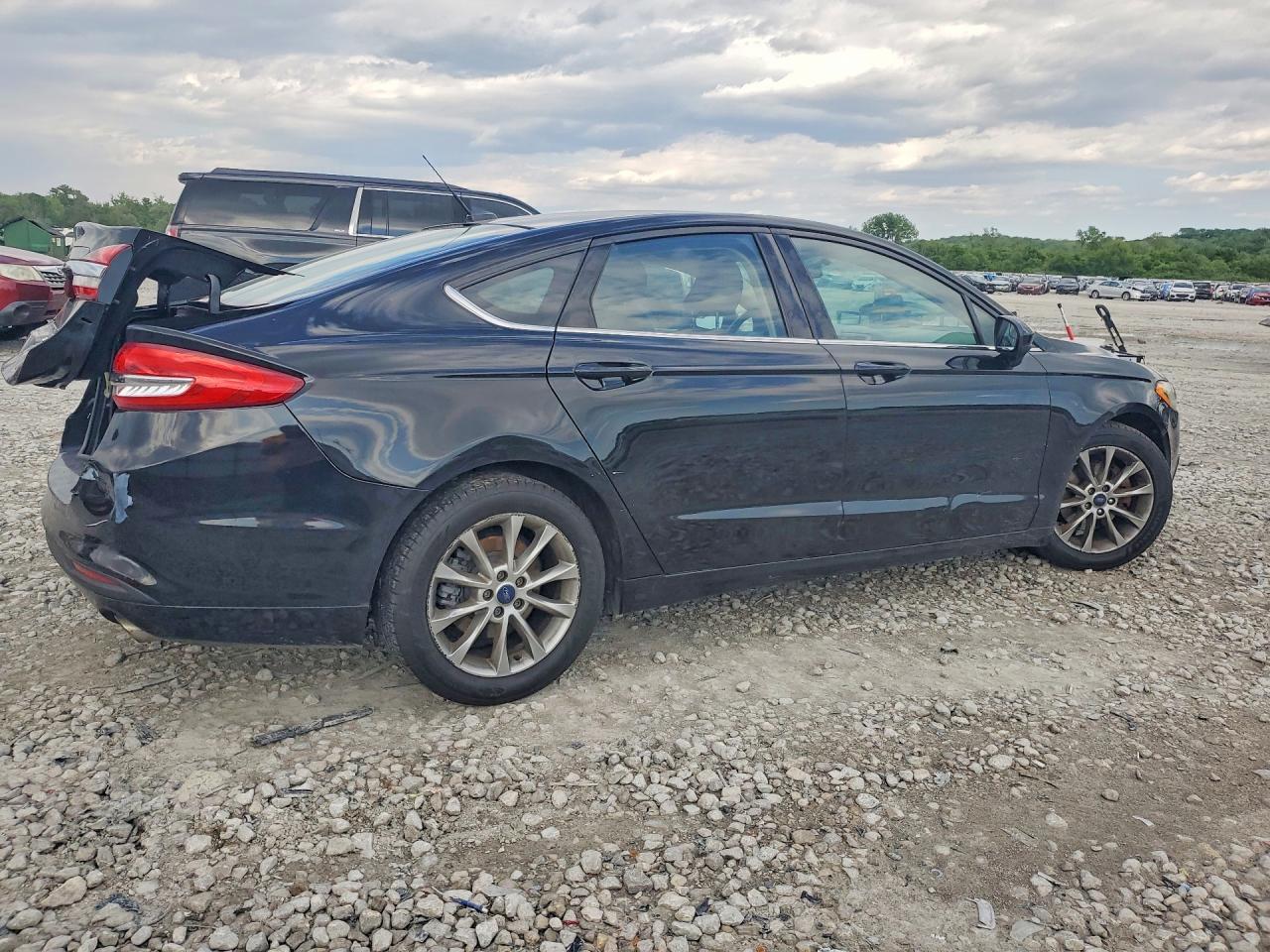 2017 FORD FUSION