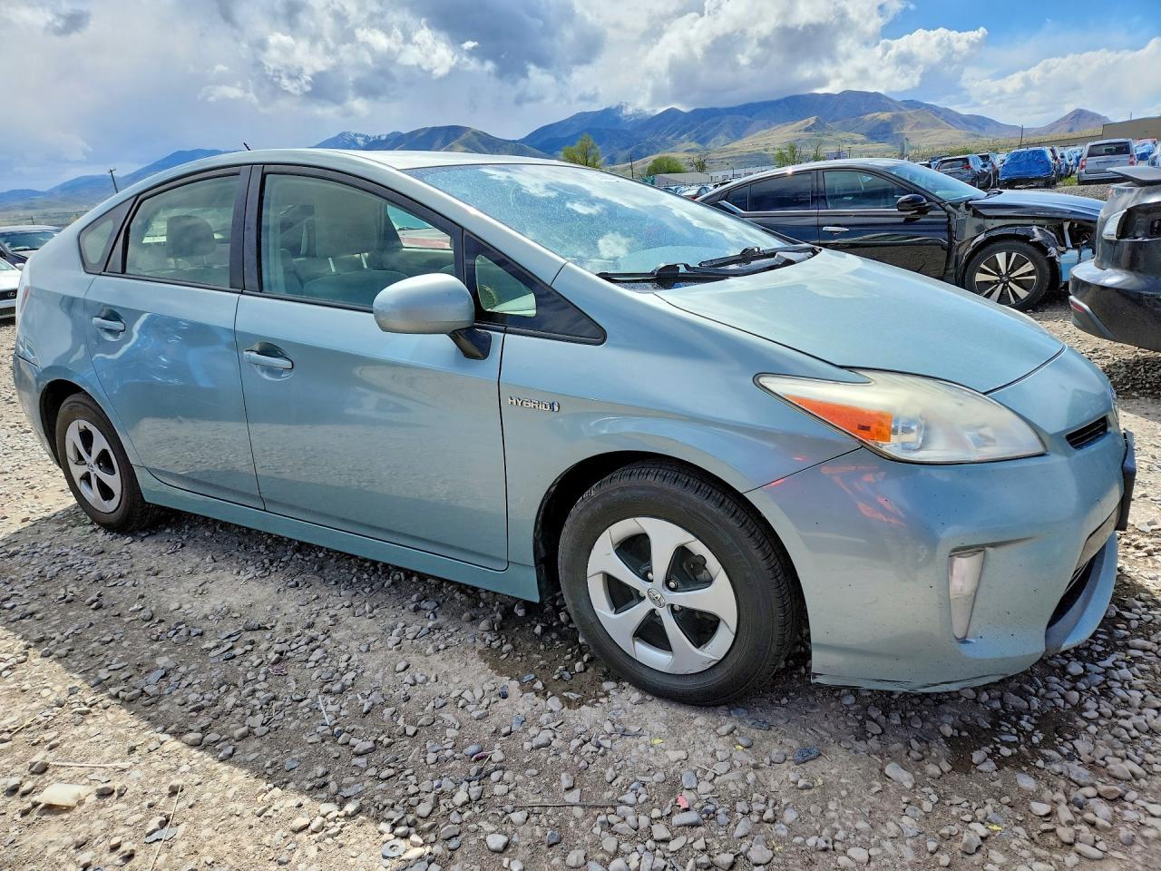 2014 TOYOTA PRIUS