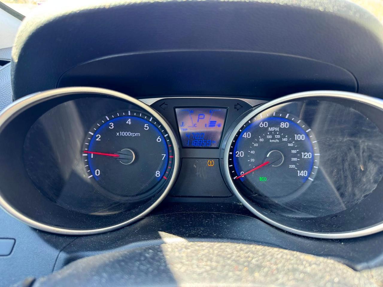 2015 HYUNDAI TUCSON