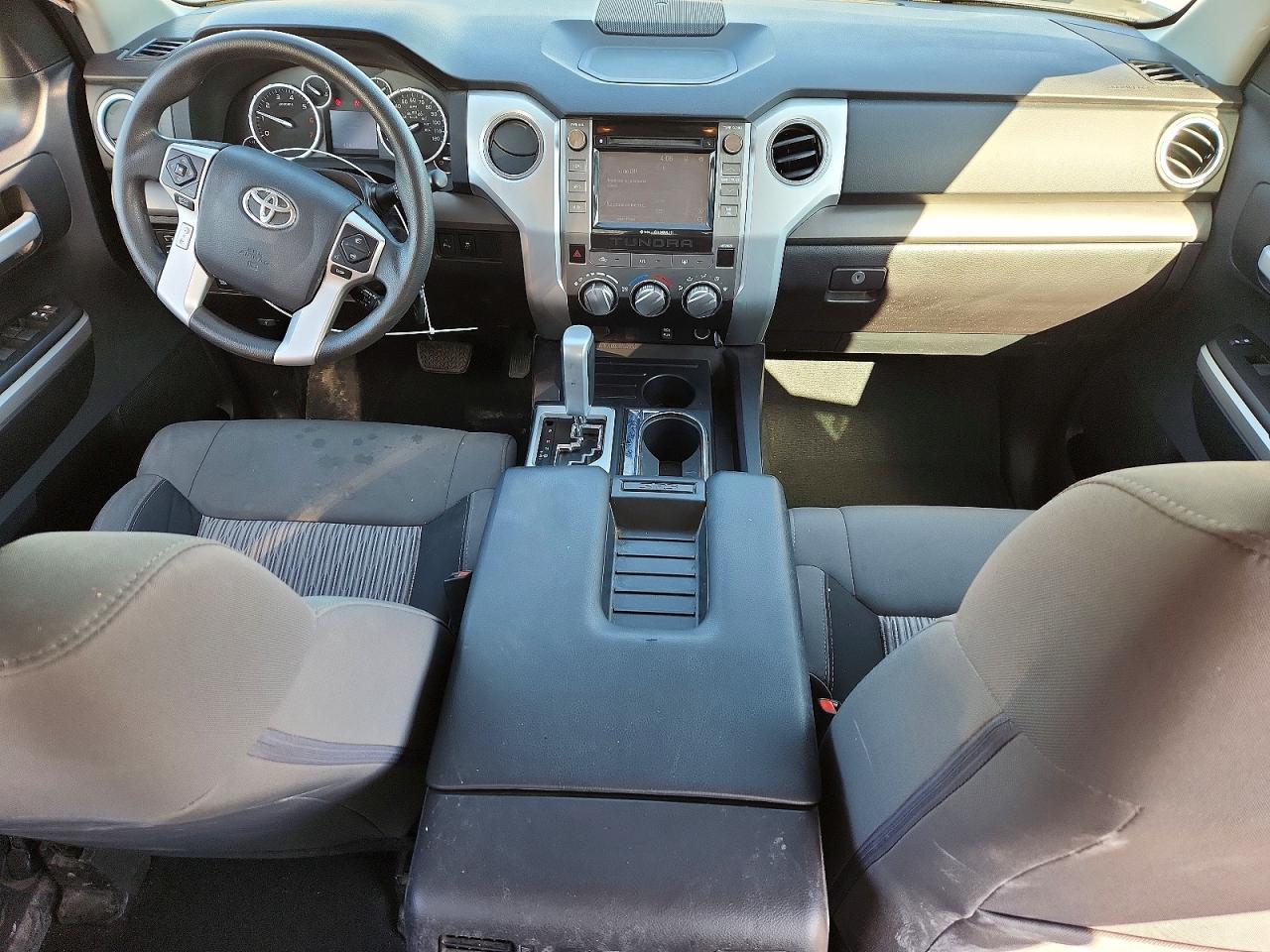 2016 TOYOTA TUNDRA