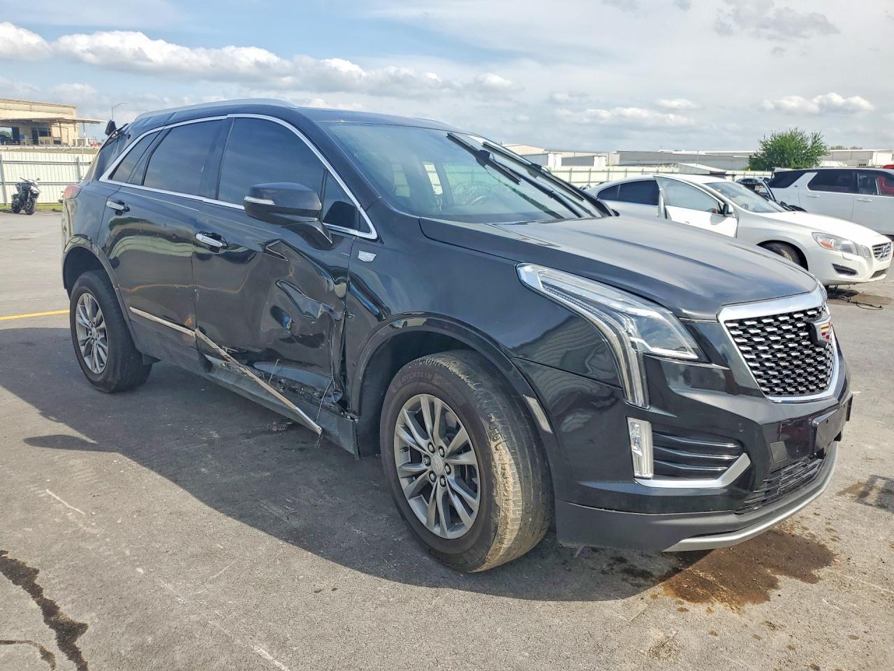 2021 CADILLAC XT5