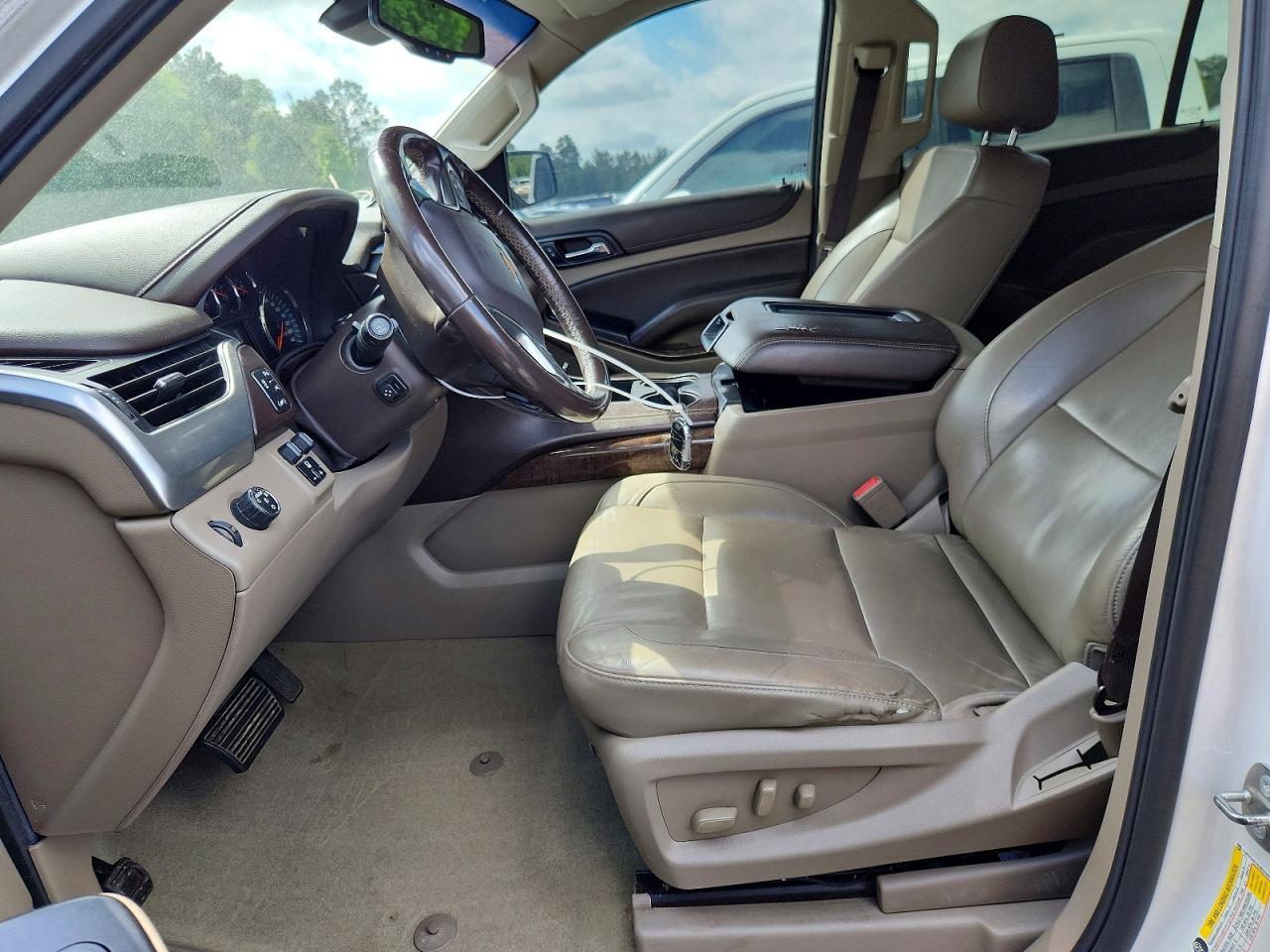2018 CHEVROLET Suburban