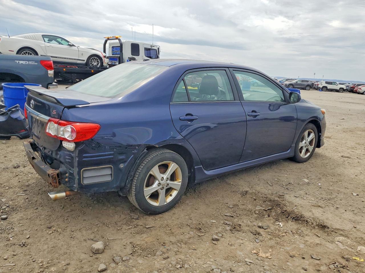 2012 TOYOTA COROLLA