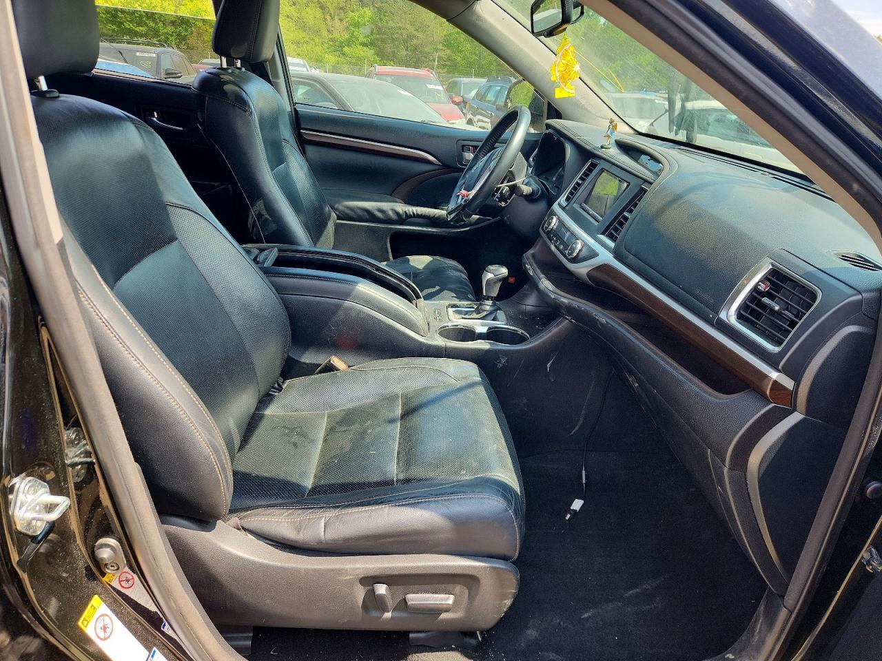 2014 TOYOTA HIGHLANDER