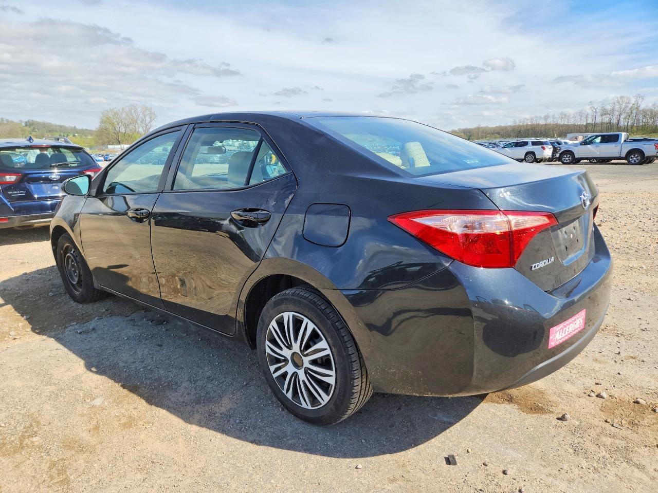 2017 TOYOTA COROLLA
