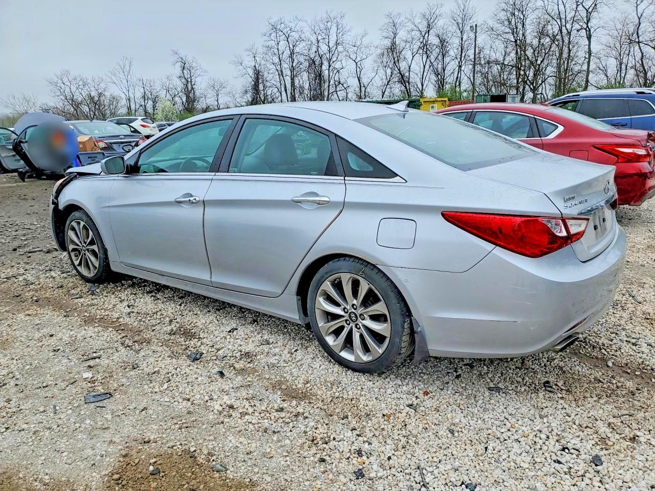 2013 HYUNDAI SONATA