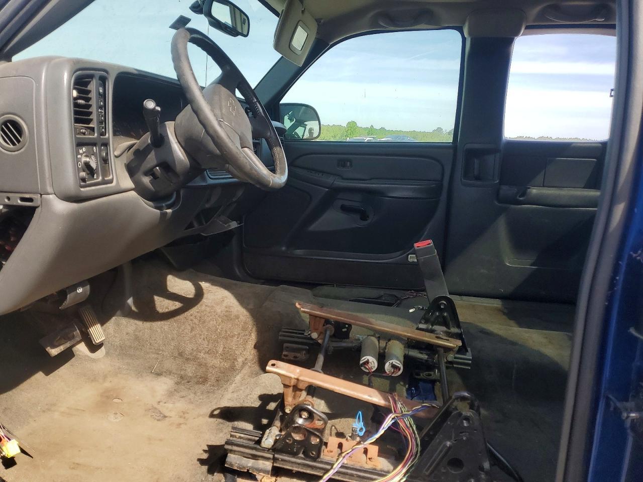 2004 CHEVROLET Silverado