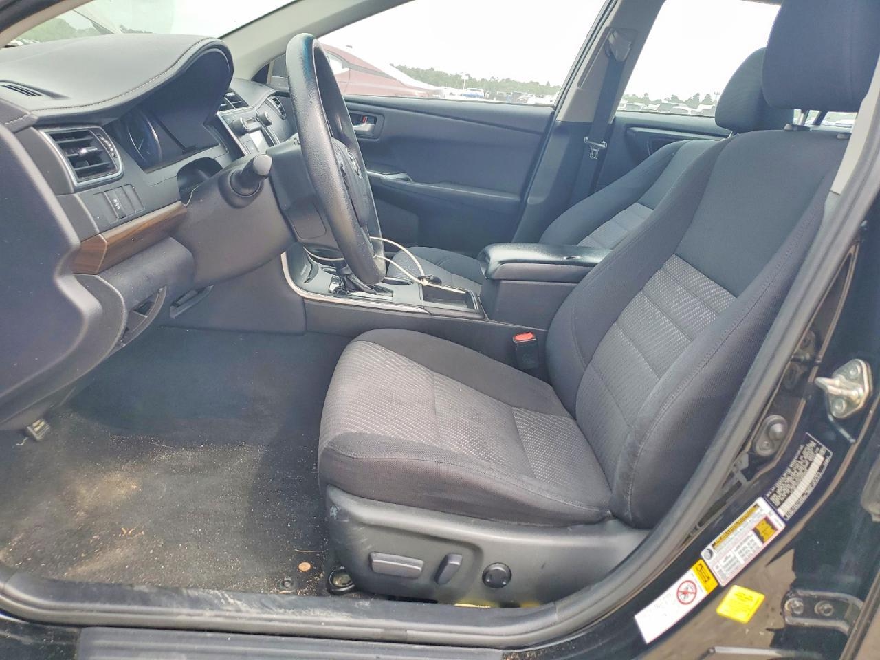 2017 TOYOTA CAMRY