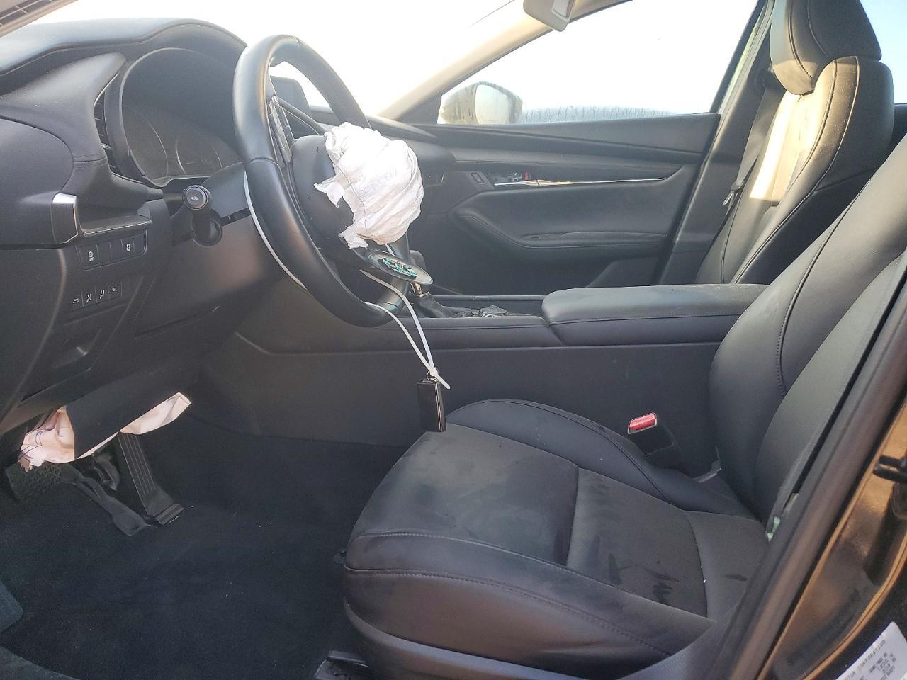 2021 MAZDA 3