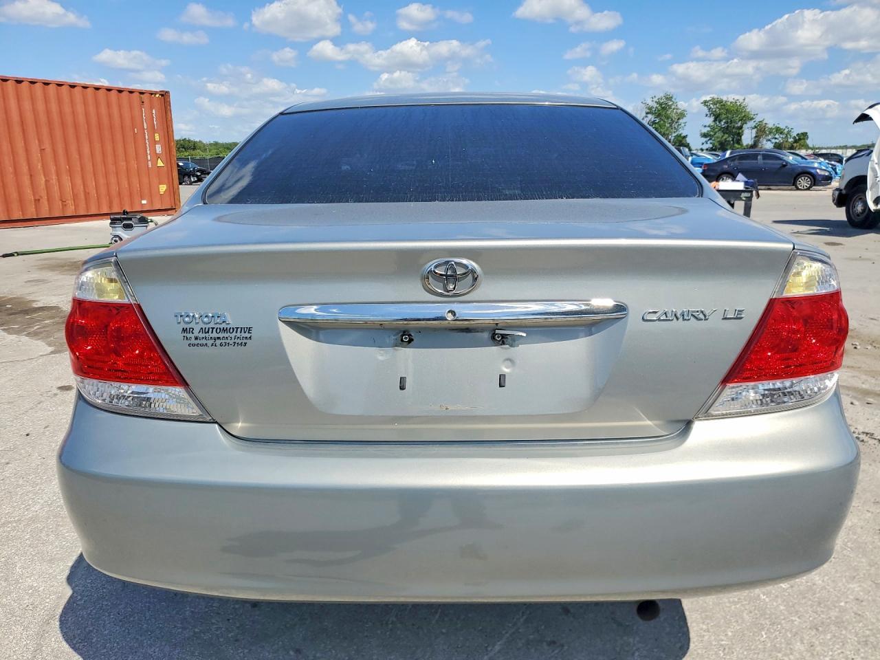 2005 TOYOTA CAMRY