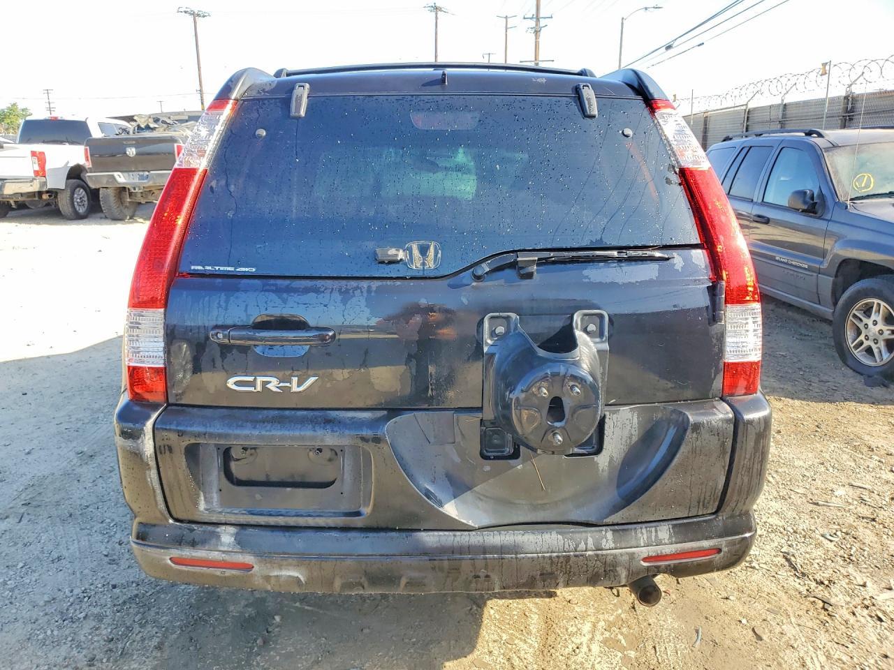 2005 HONDA CR-V