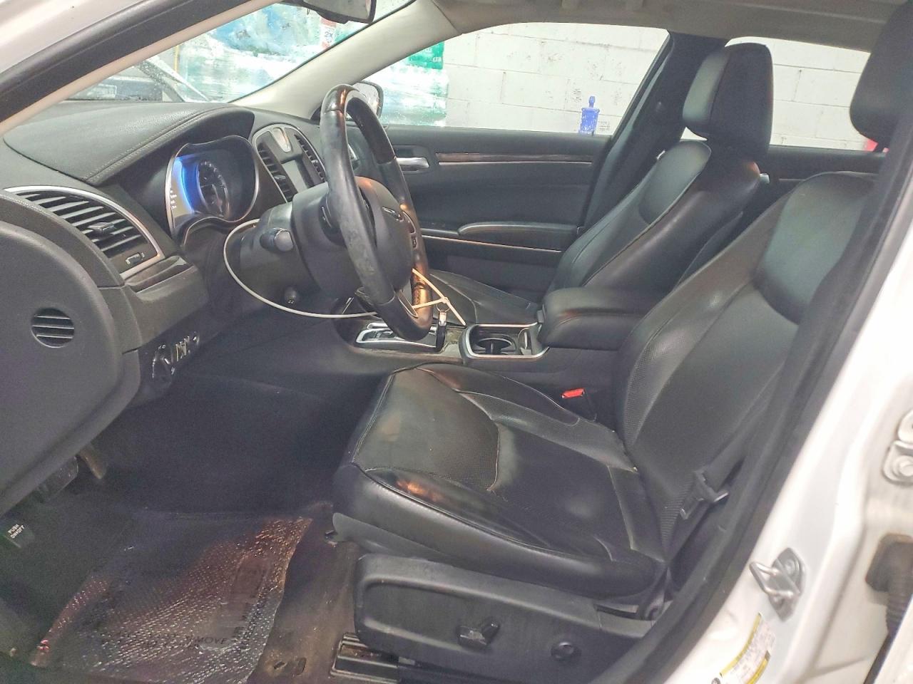 2018 CHRYSLER 300