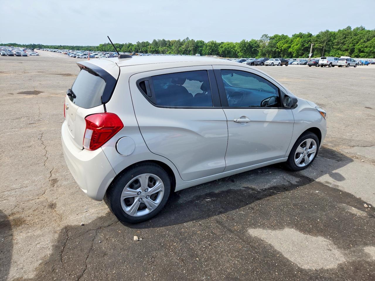 2020 CHEVROLET Spark
