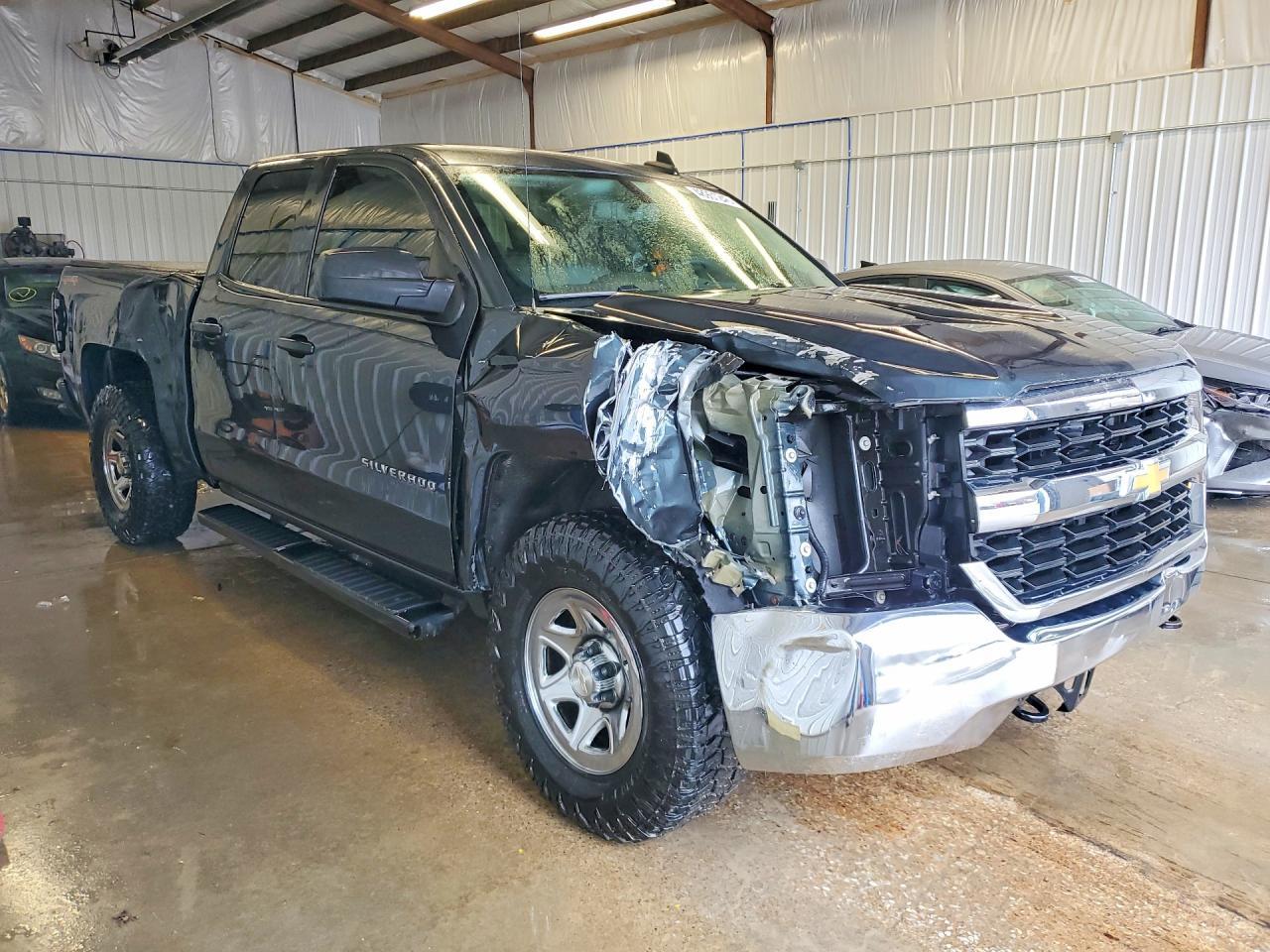 2017 CHEVROLET Silverado