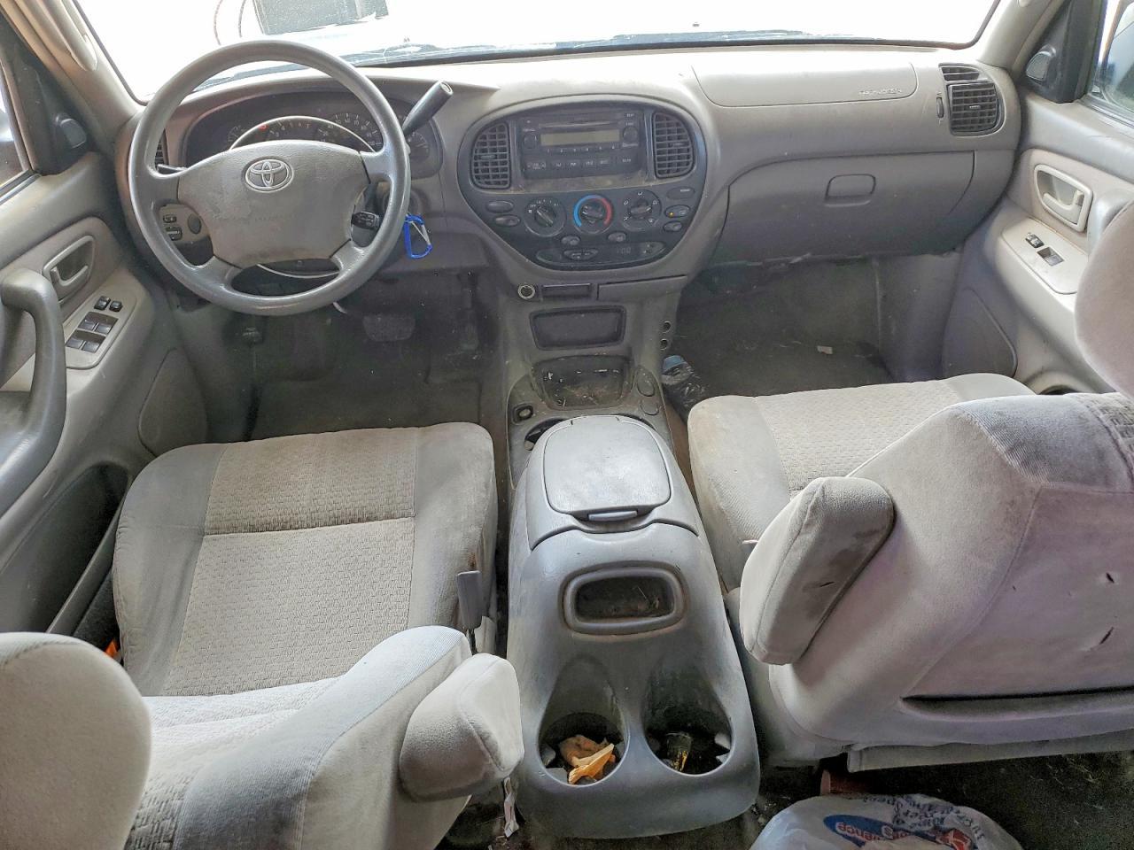 2004 TOYOTA TUNDRA