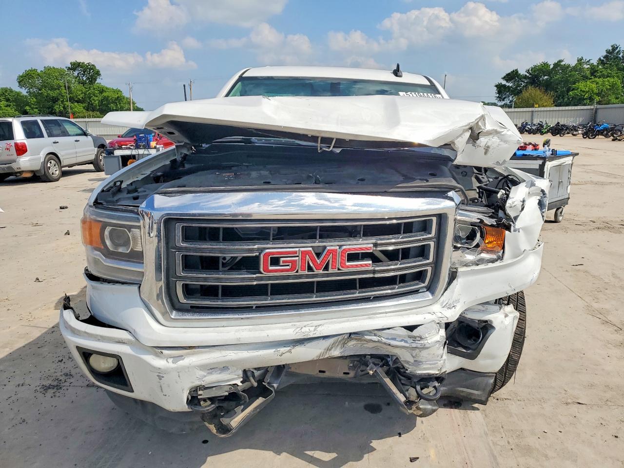 2015 GMC Sierra