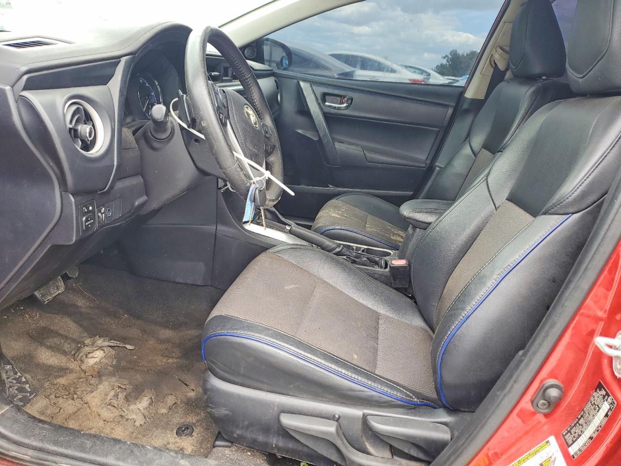 2017 TOYOTA COROLLA