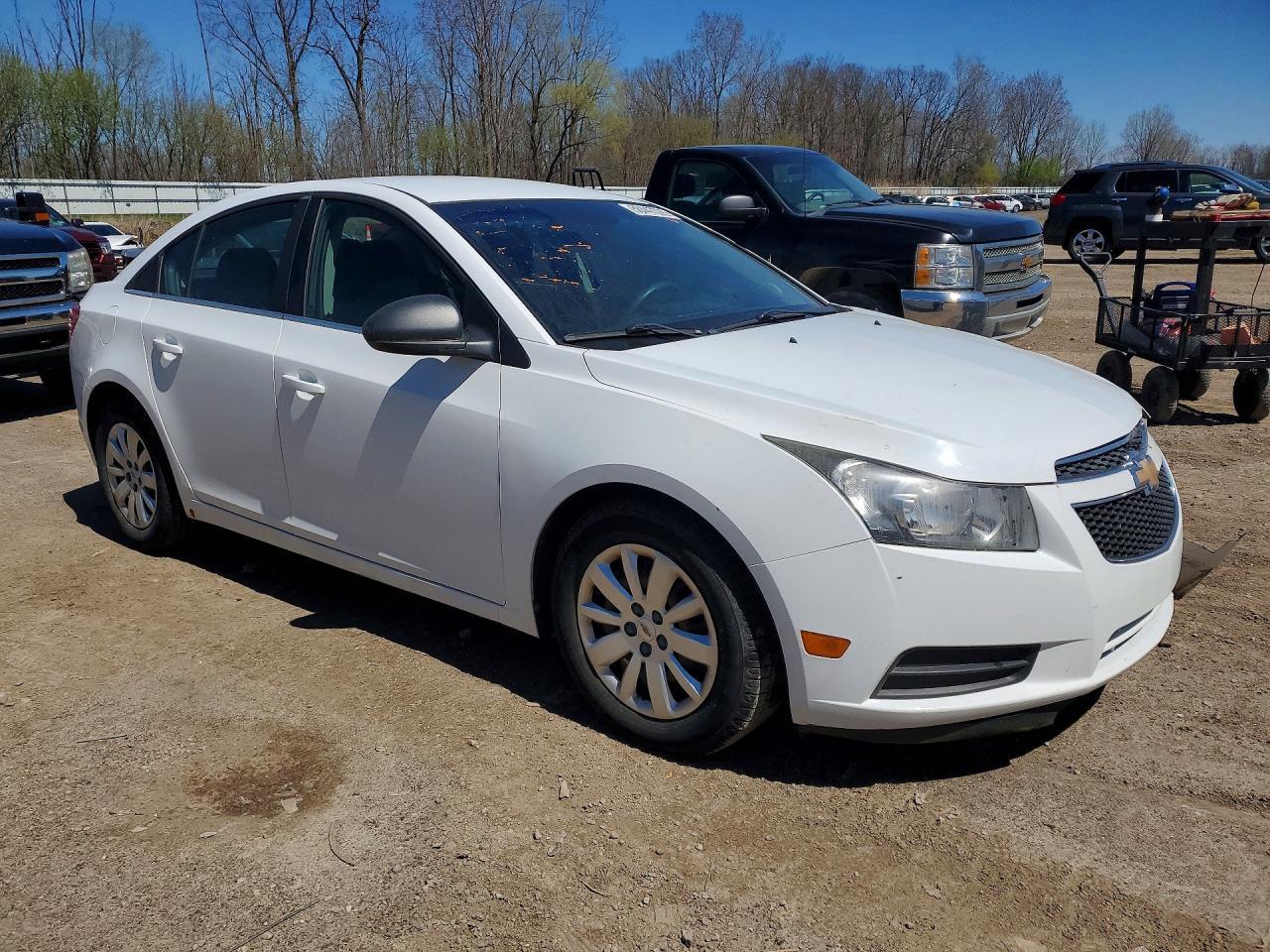 2011 CHEVROLET CRUZE